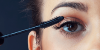 ¿Cómo aplicar la máscara para aumentar el volumen de las pestañas? Lo básico del maquillaje